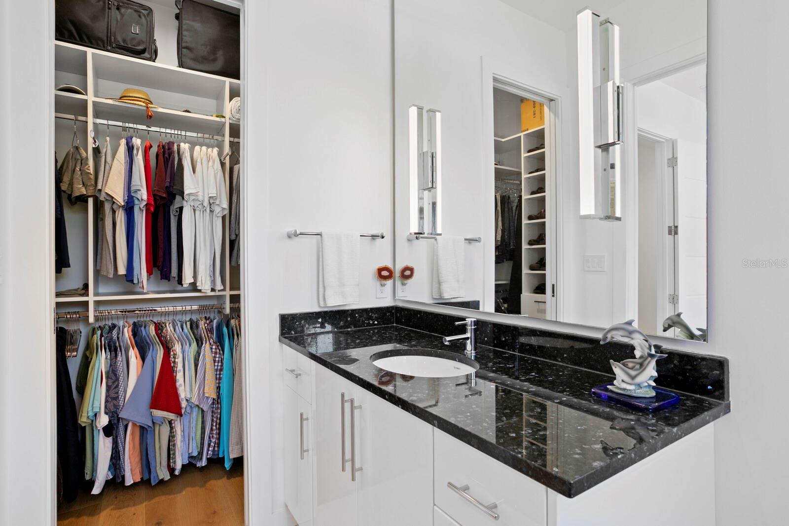 Image 34 of 70 For 720 16th Avenue Ne