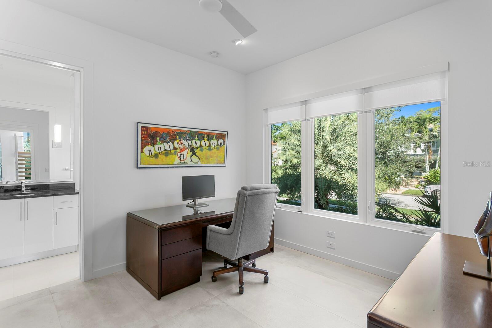 Image 43 of 70 For 720 16th Avenue Ne