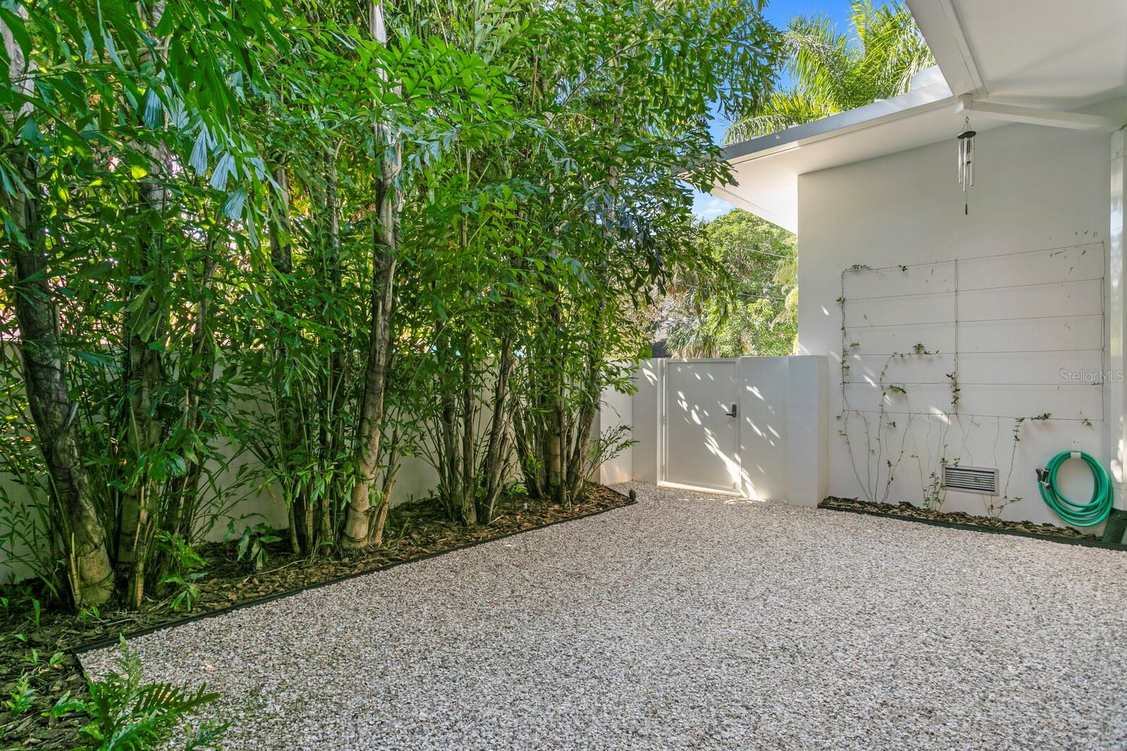 Image 53 of 70 For 720 16th Avenue Ne