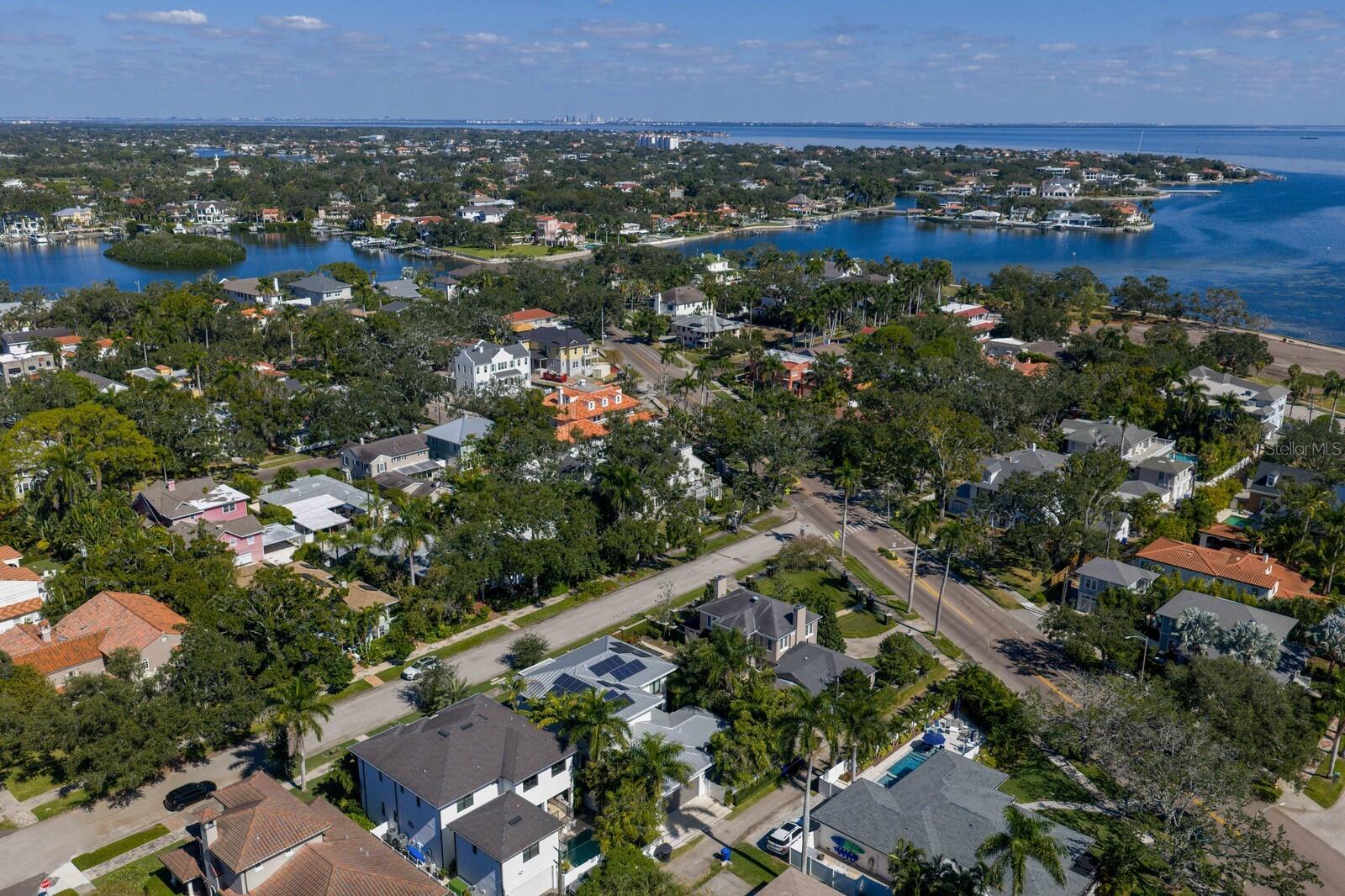 Image 66 of 70 For 720 16th Avenue Ne