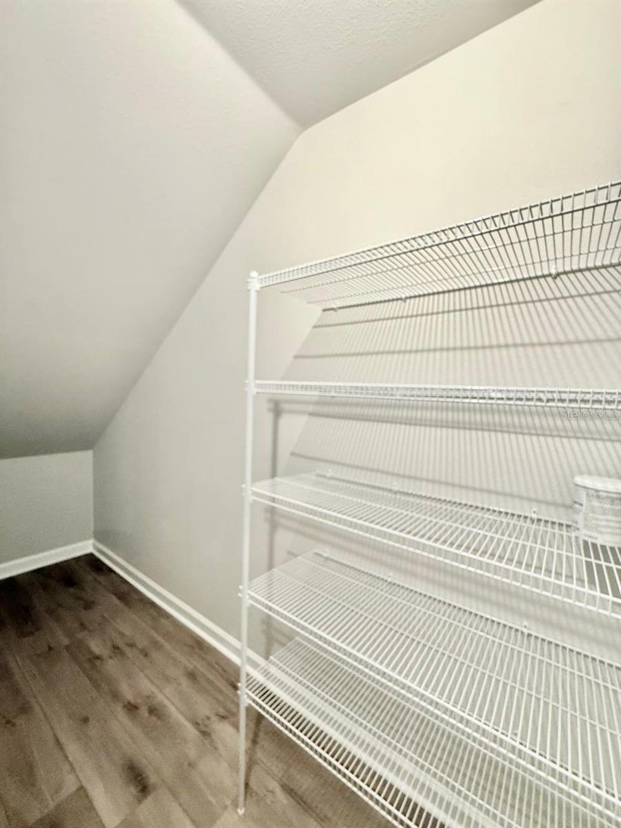 Image 11 of 35 For 1156 Creek Valley Court