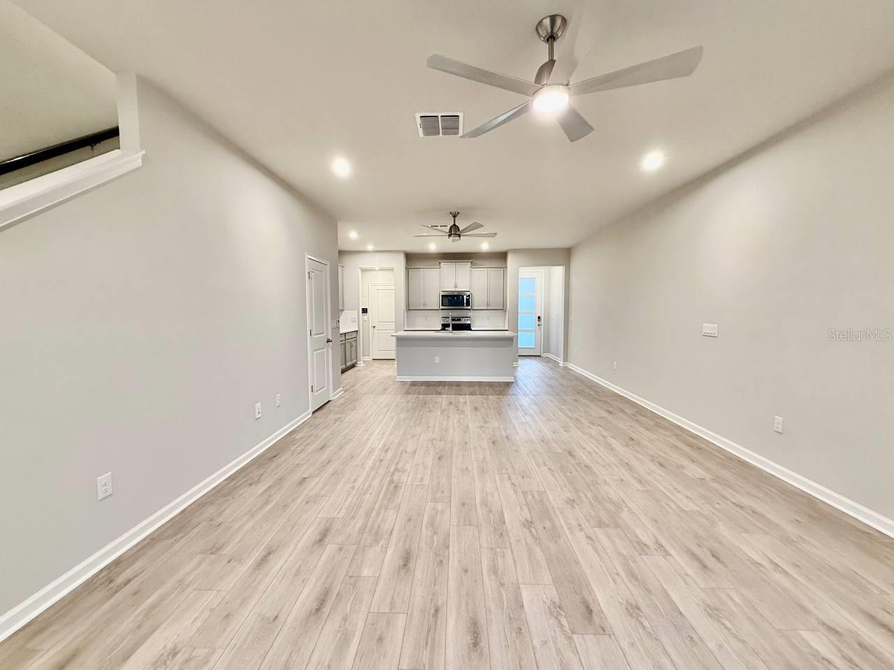 Image 12 of 35 For 1156 Creek Valley Court