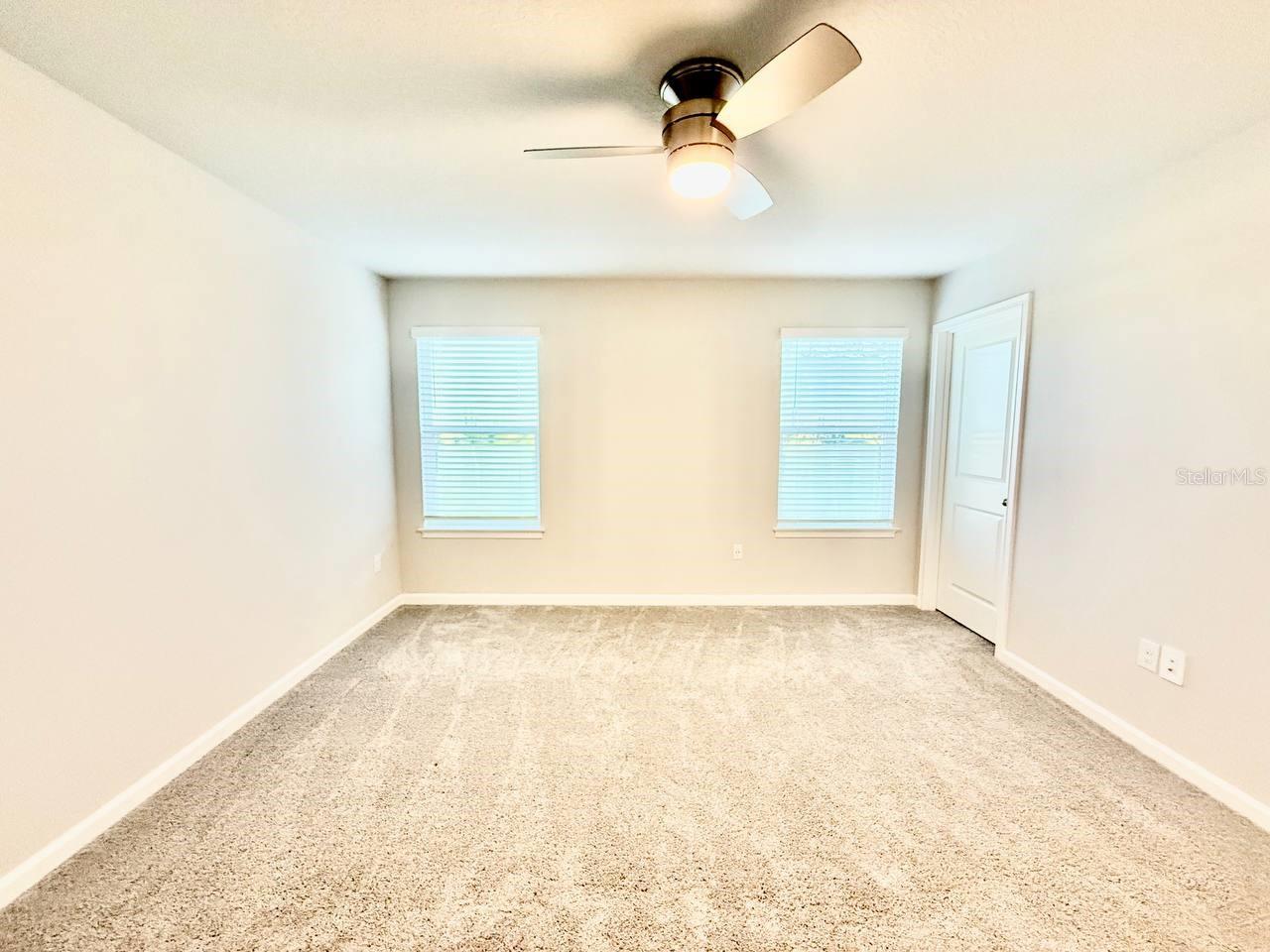 Image 18 of 35 For 1156 Creek Valley Court