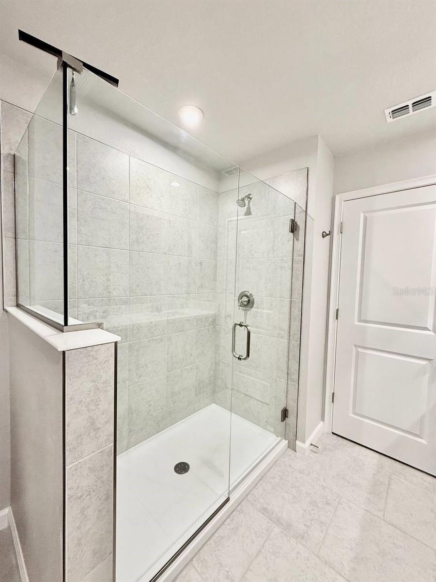 Image 22 of 35 For 1156 Creek Valley Court