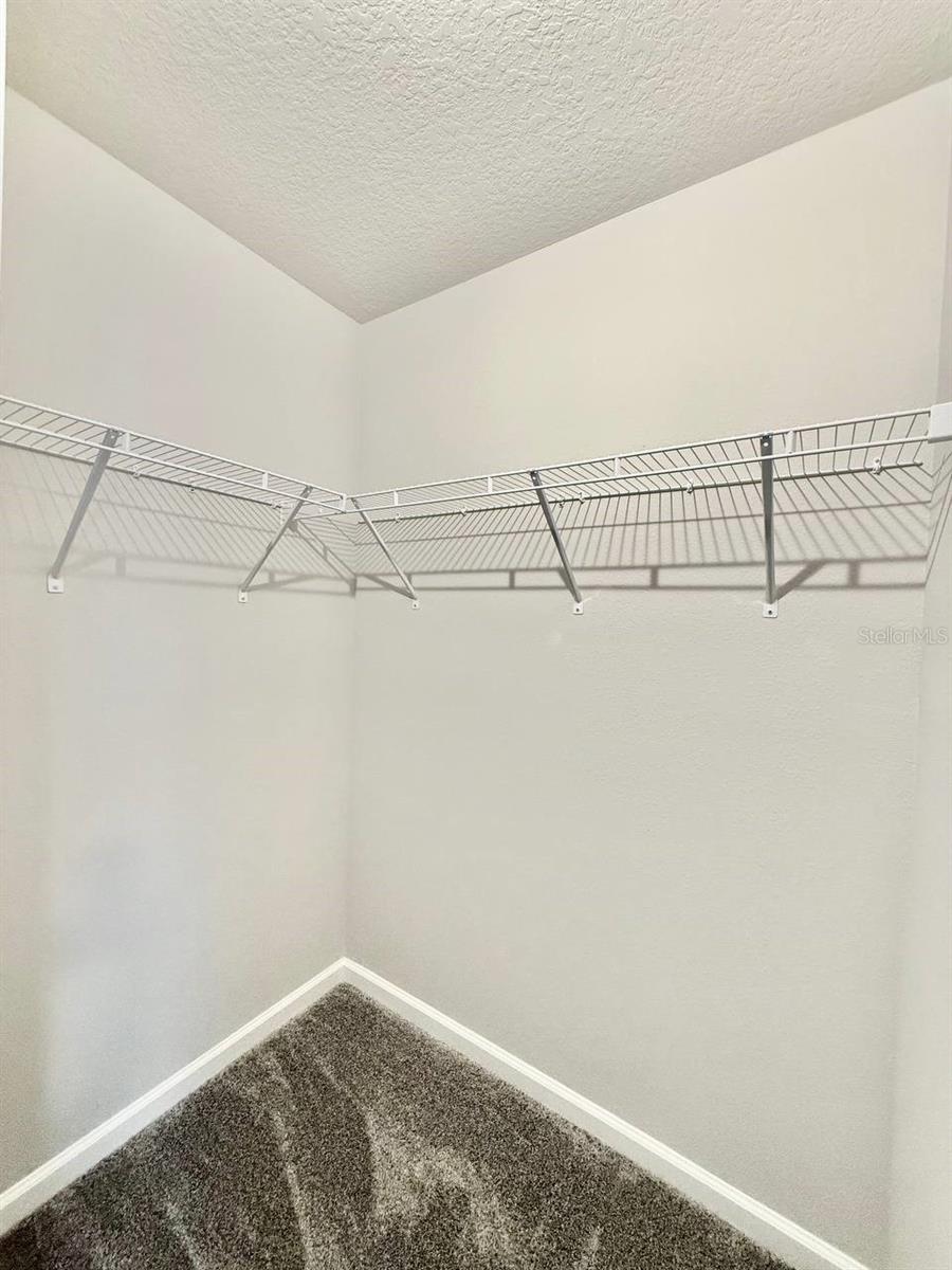 Image 28 of 35 For 1156 Creek Valley Court