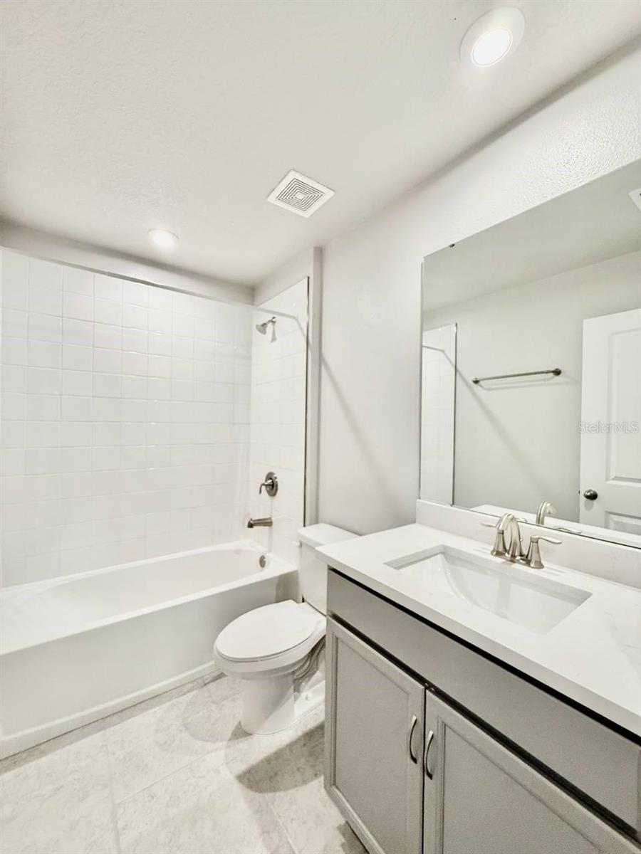 Image 29 of 35 For 1156 Creek Valley Court