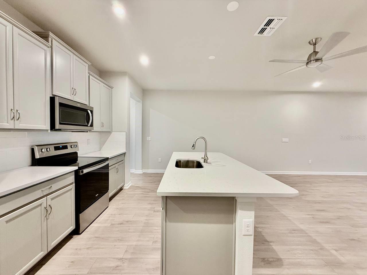 Image 8 of 35 For 1156 Creek Valley Court