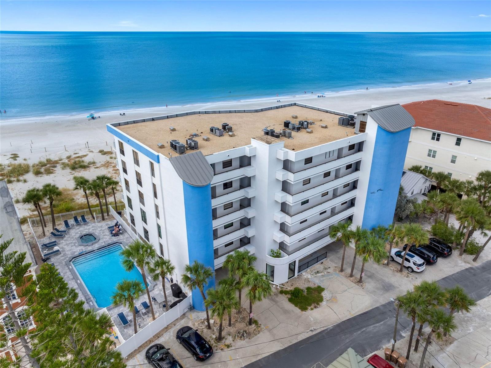 Image 19 of 23 For 13336 Gulf Boulevard 101