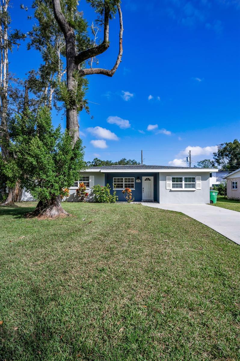 Image 4 of 51 For 2008 Lake Citrus Drive