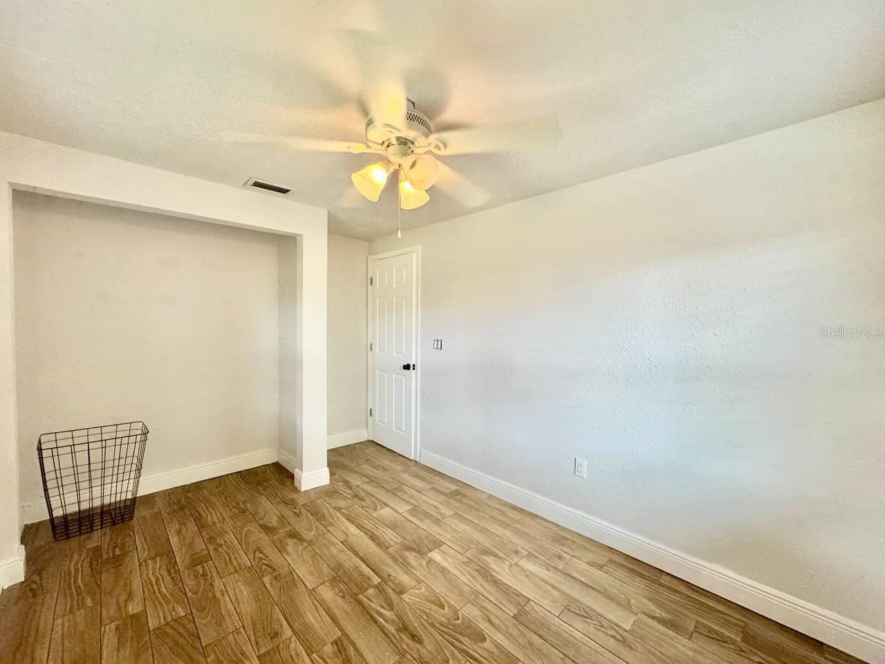 Image 13 of 24 For 8606 9th Street