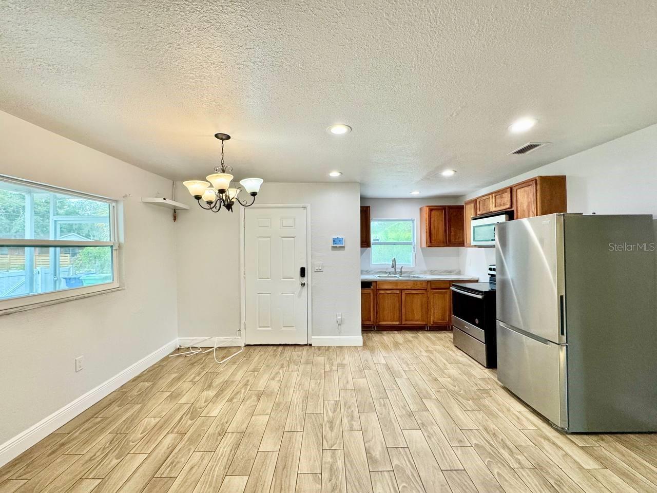 Image 8 of 24 For 8606 9th Street