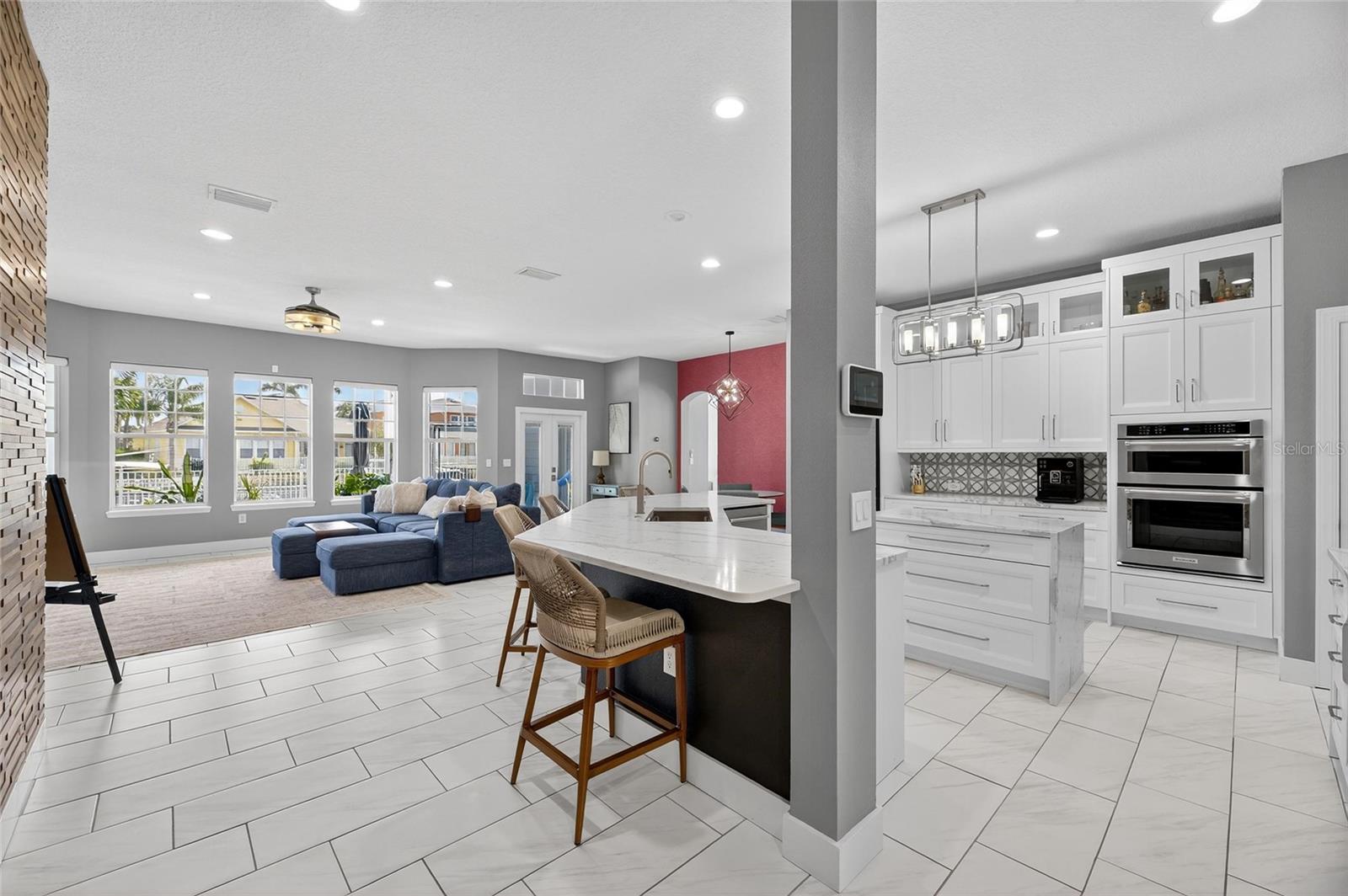 Image 15 of 66 For 526 Islebay Drive