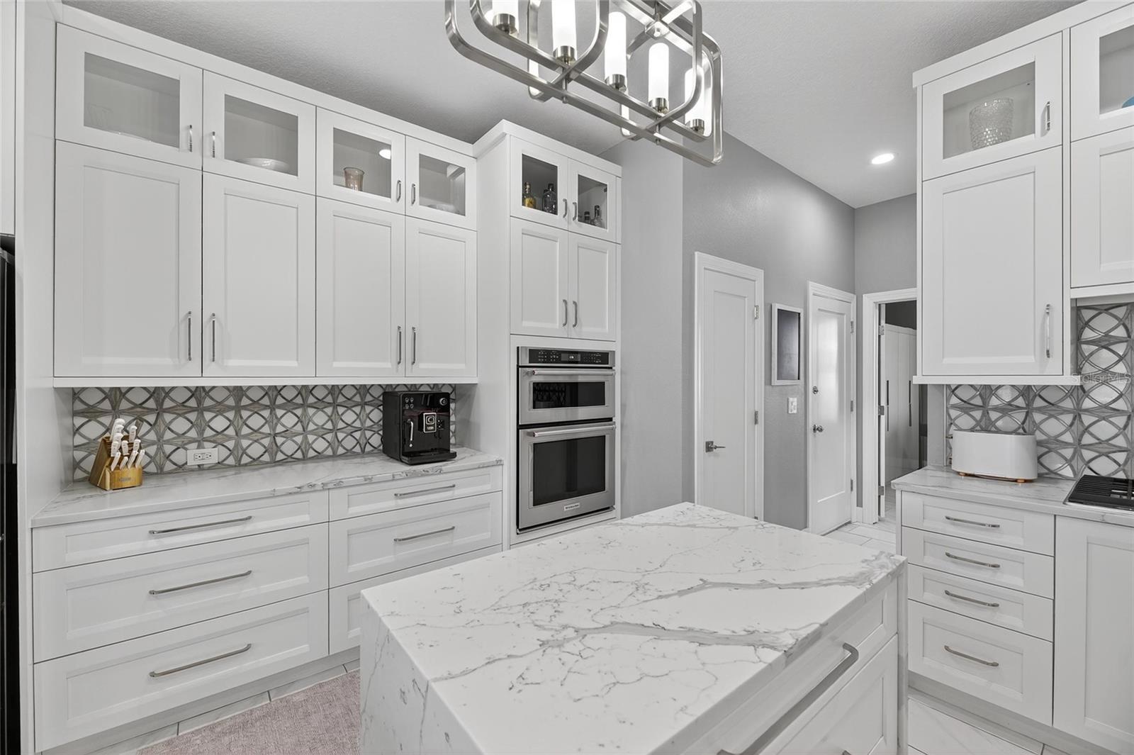 Image 27 of 66 For 526 Islebay Drive