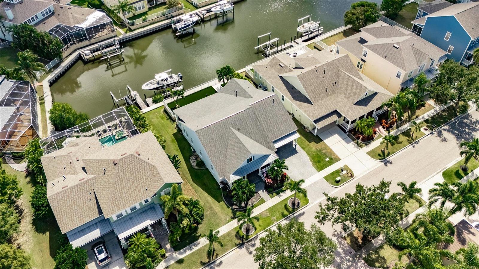 Image 3 of 66 For 526 Islebay Drive