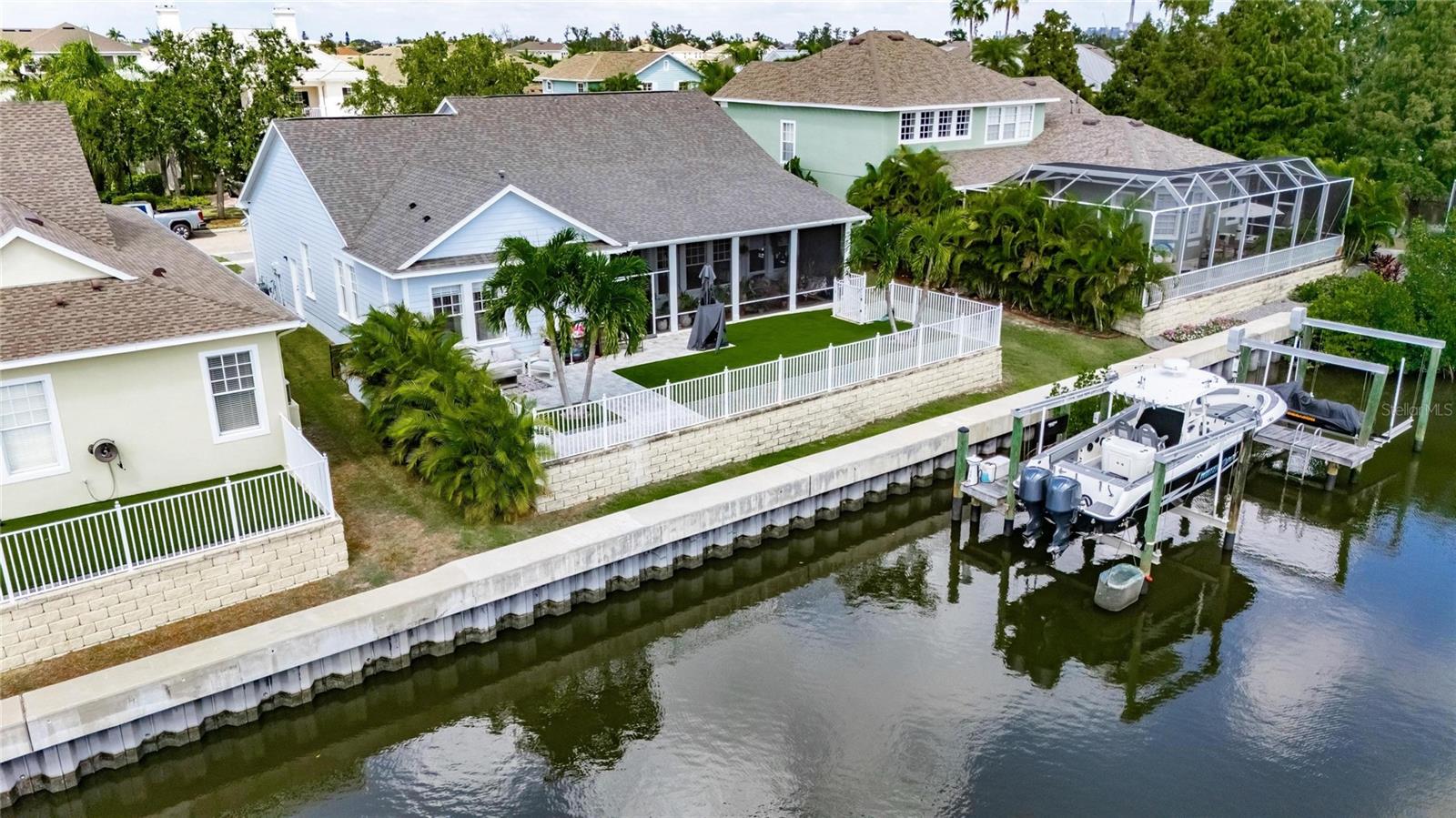 Image 4 of 66 For 526 Islebay Drive
