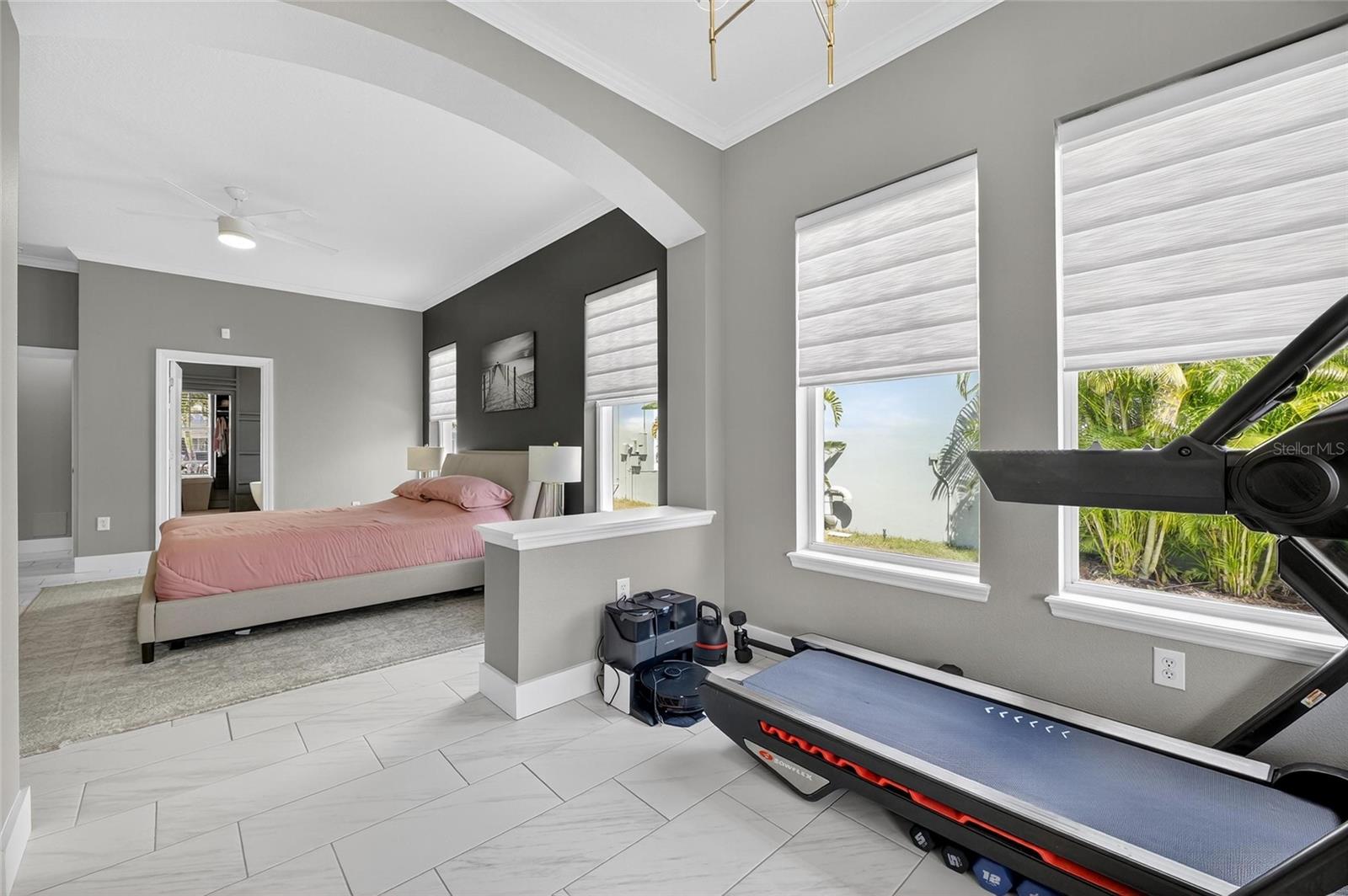 Image 43 of 66 For 526 Islebay Drive