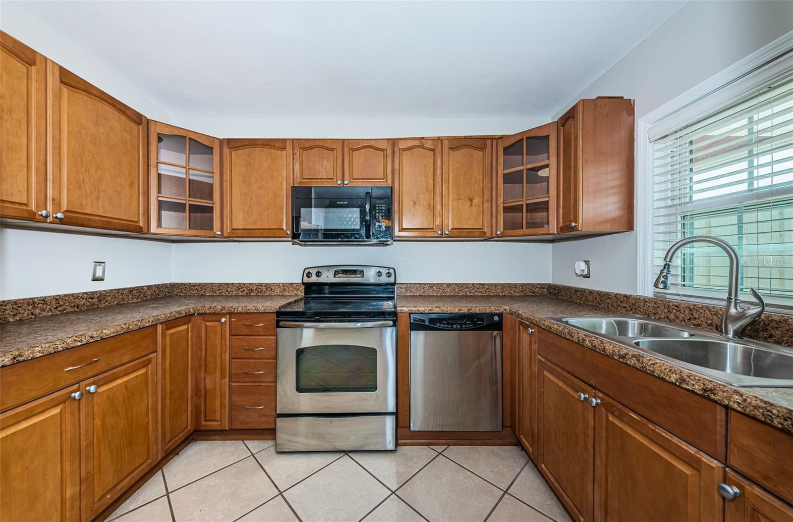 Image 13 of 69 For 5196 Beach Drive Se B