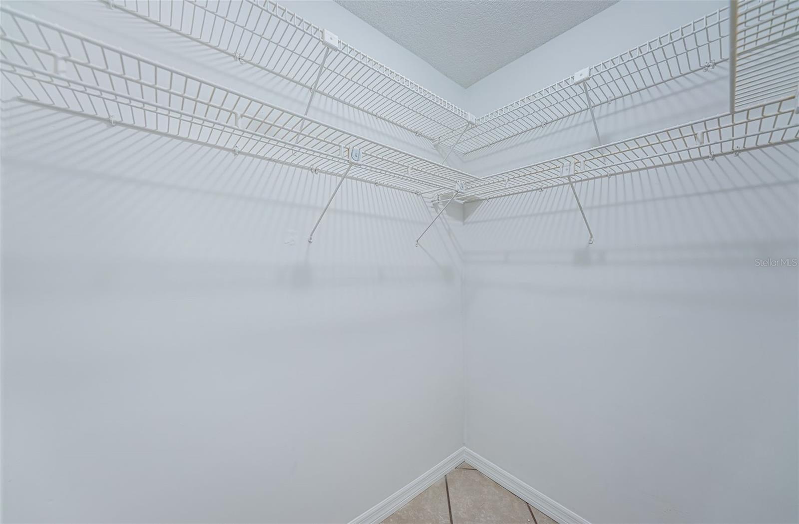 Image 21 of 69 For 5196 Beach Drive Se B