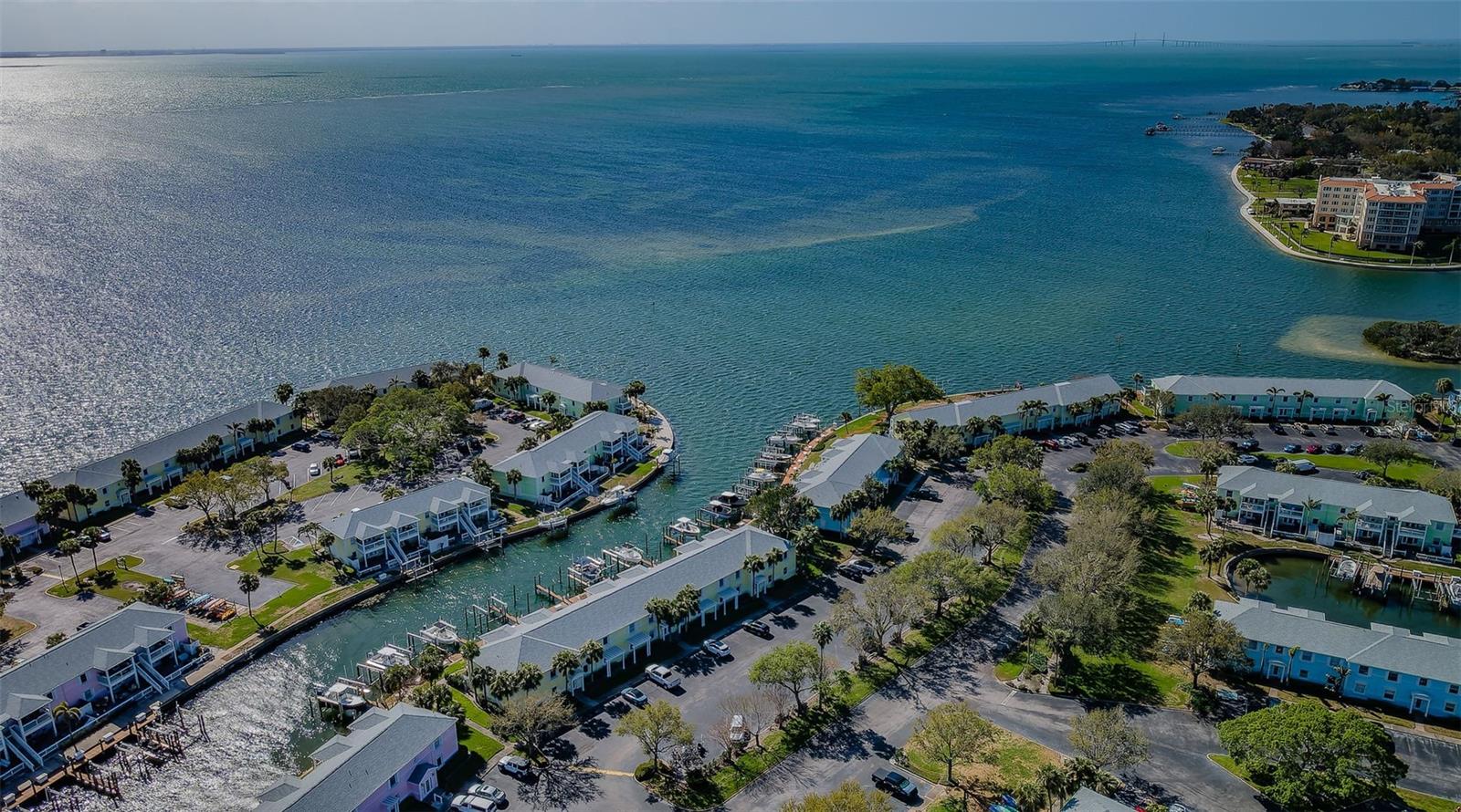 Image 39 of 69 For 5196 Beach Drive Se B