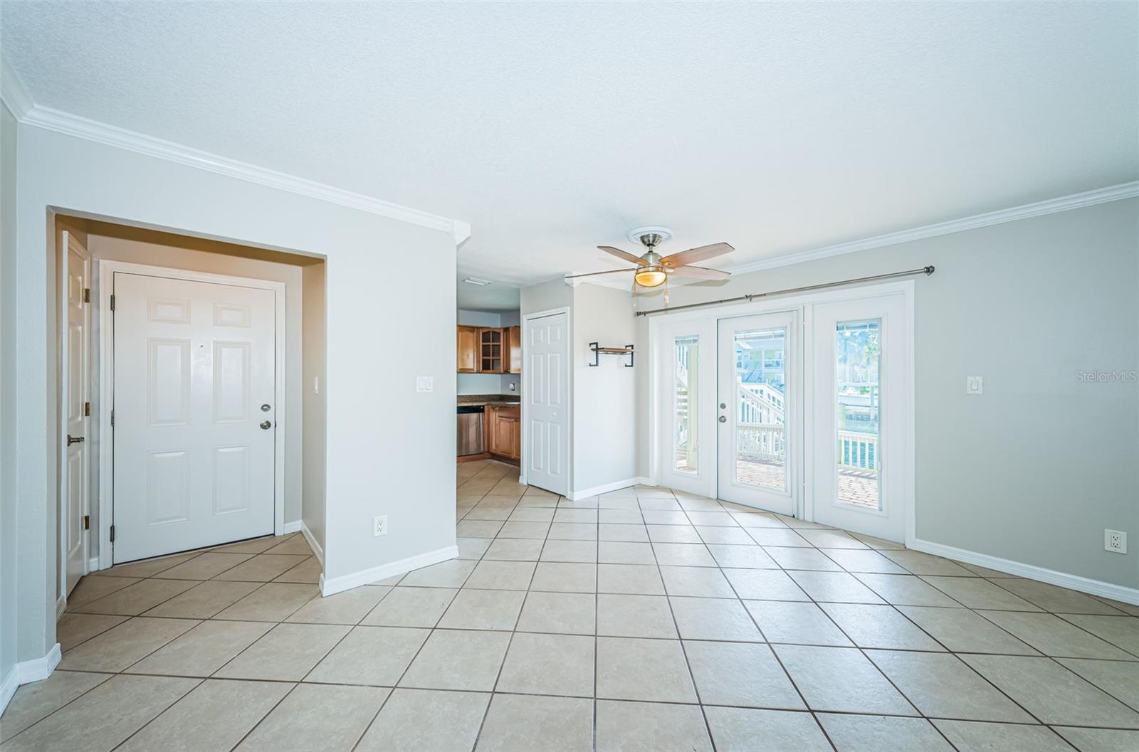 Image 7 of 69 For 5196 Beach Drive Se B