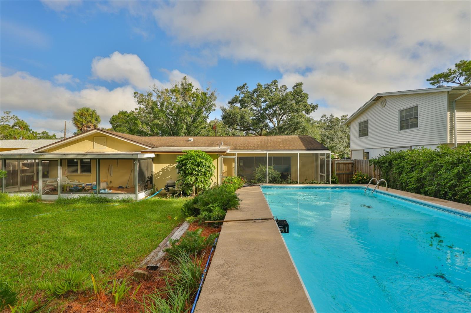 Image 36 of 46 For 4508 San Rafael Street