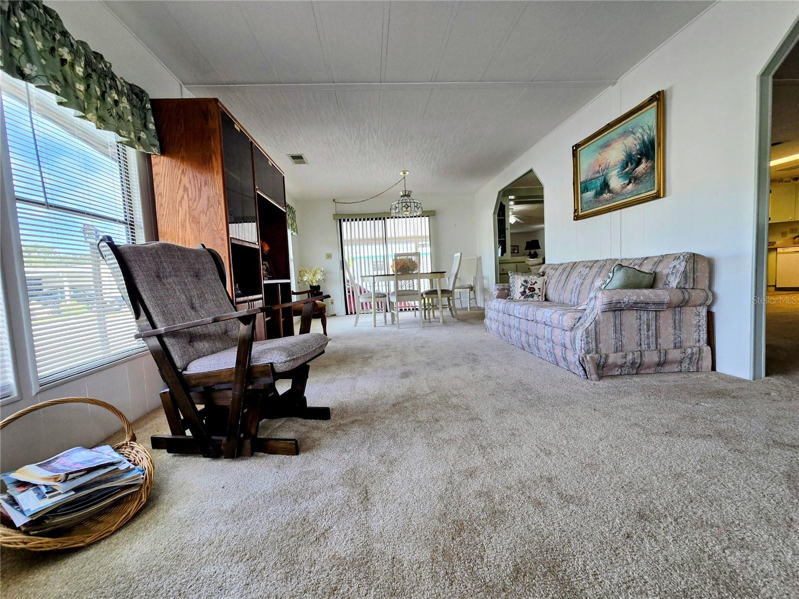 Image 17 of 42 For 6252 Friendship Lane