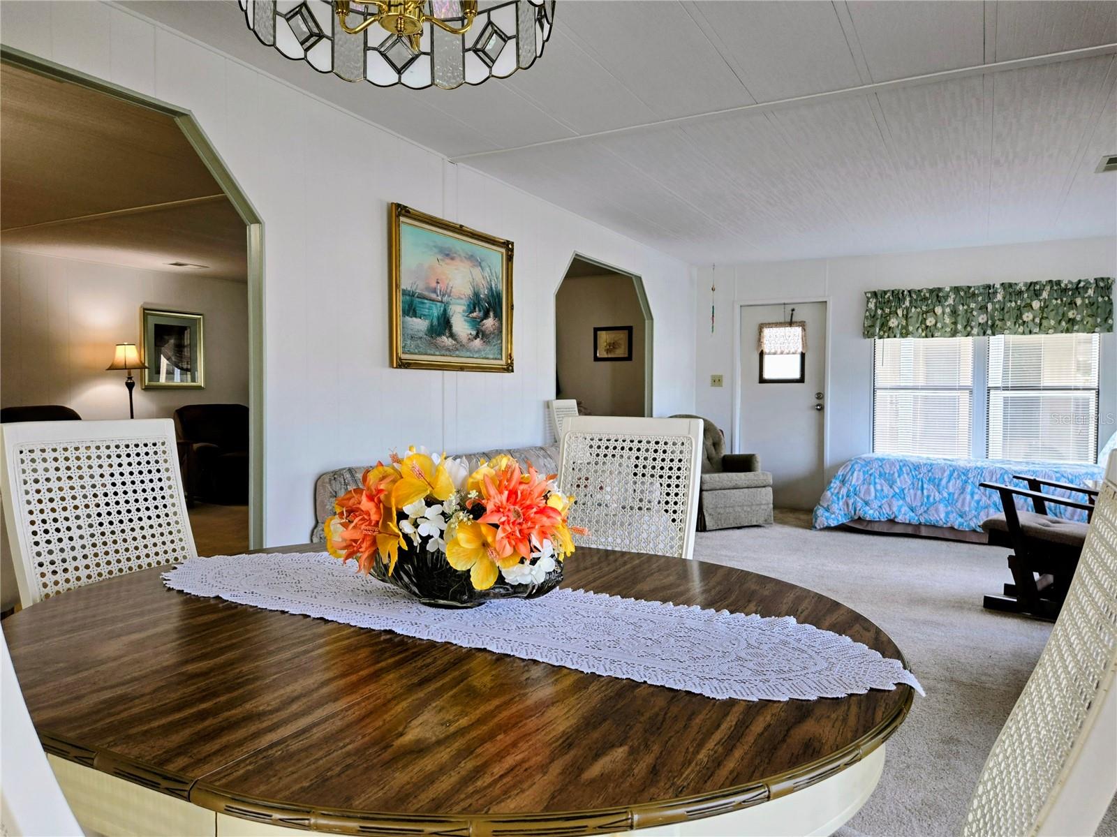 Image 18 of 42 For 6252 Friendship Lane