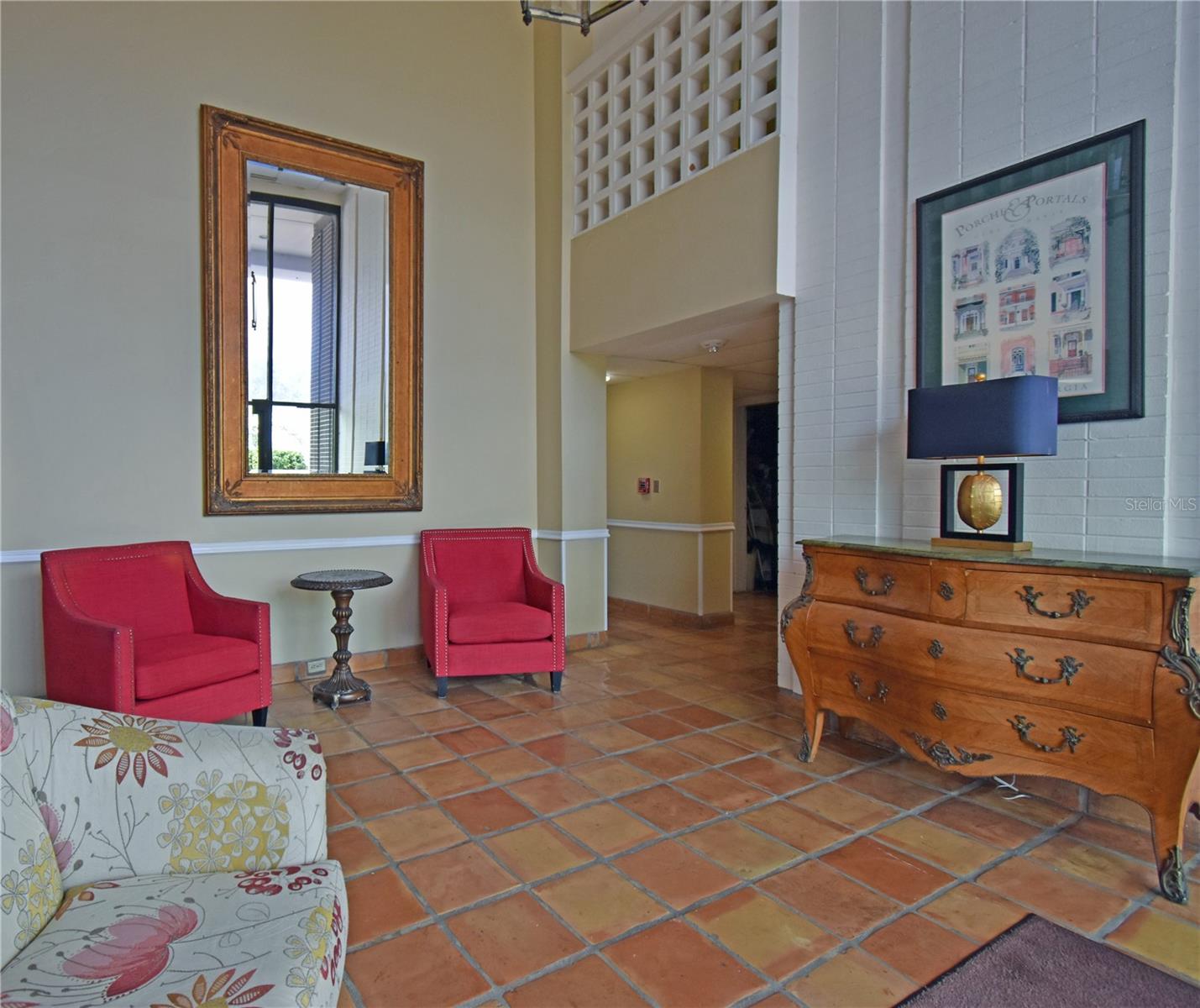 Image 10 of 32 For 4015 Bayshore Boulevard 17f