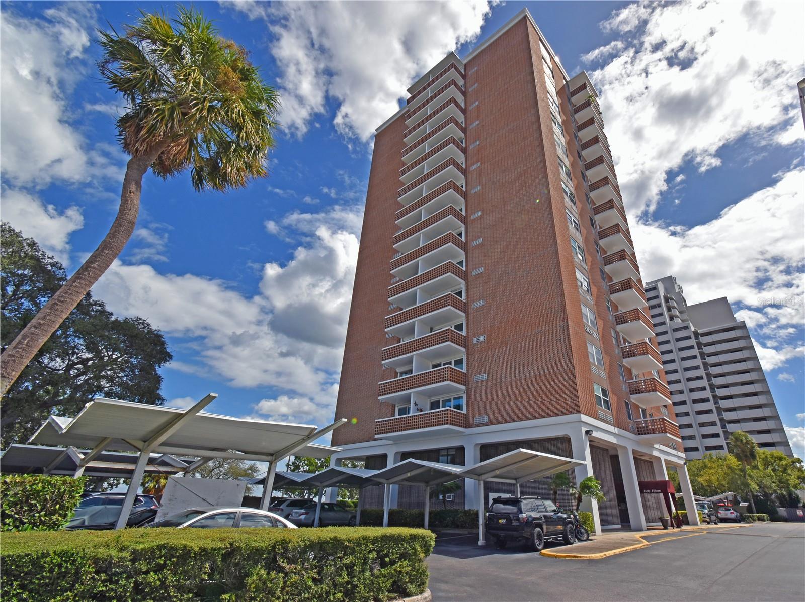 Image 22 of 32 For 4015 Bayshore Boulevard 17f