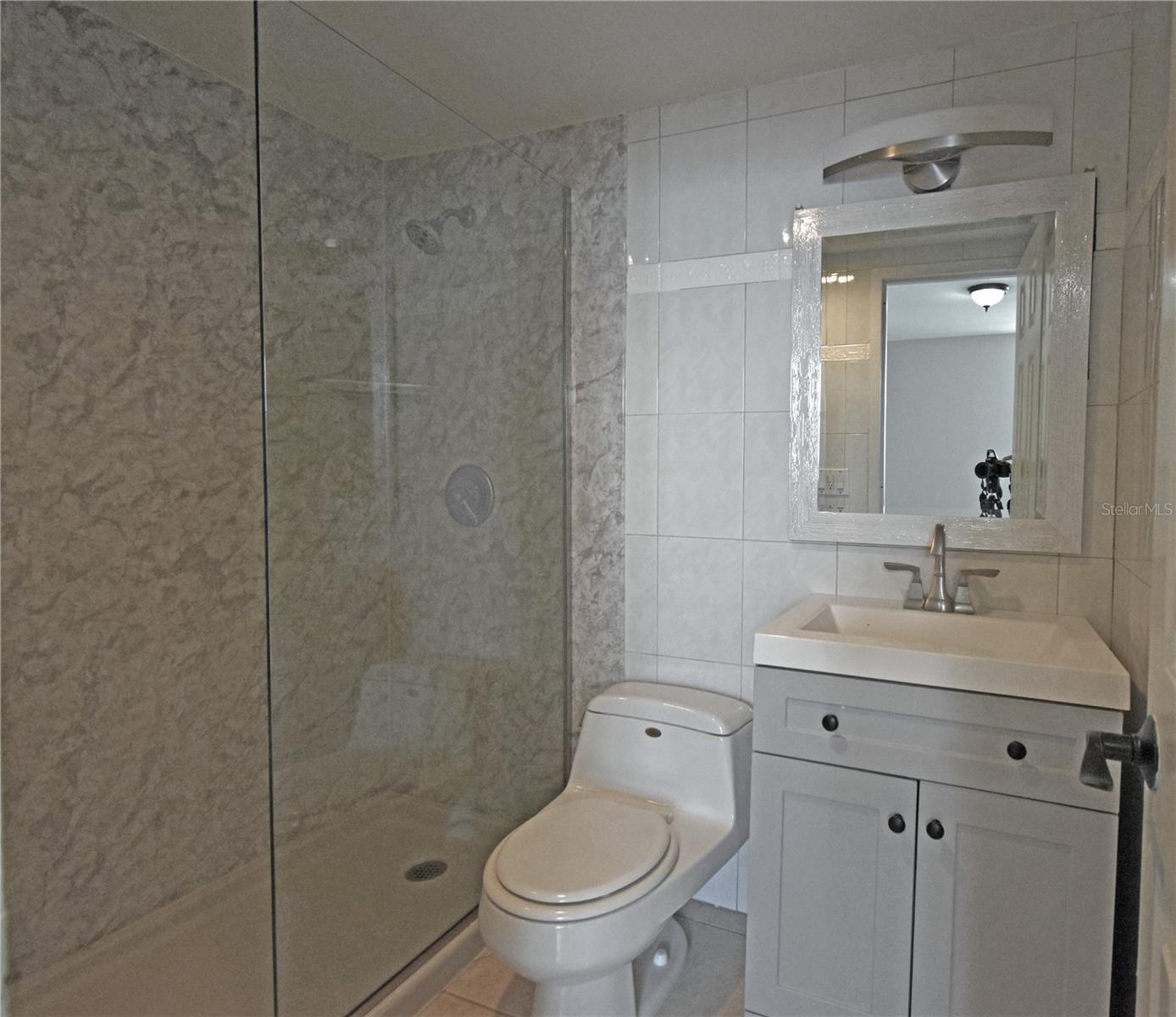Image 26 of 32 For 4015 Bayshore Boulevard 17f
