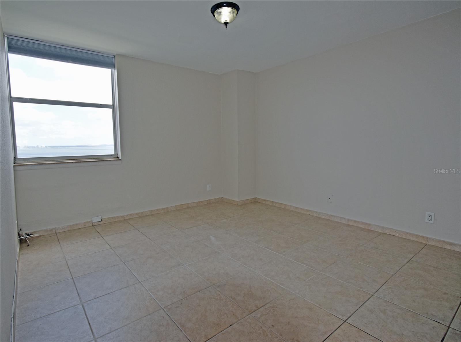 Image 30 of 32 For 4015 Bayshore Boulevard 17f
