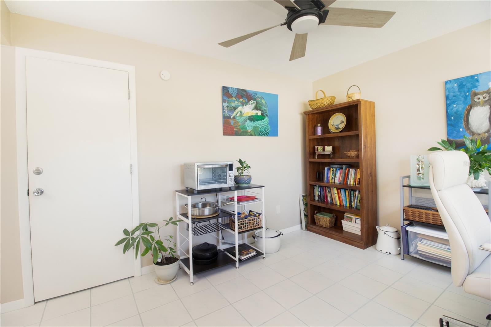 Image 11 of 28 For 7077 Lafayette N