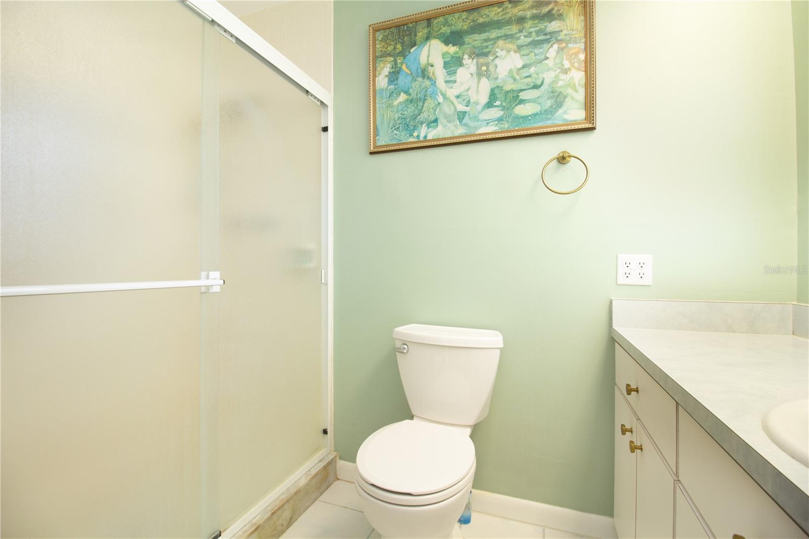 Image 16 of 28 For 7077 Lafayette N