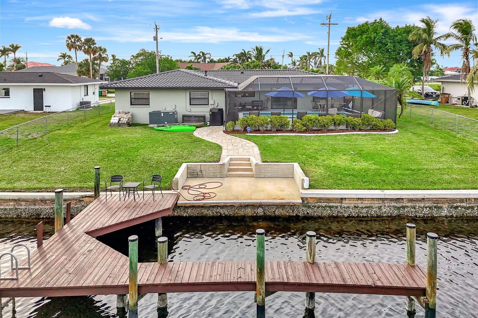 Image 36 of 43 For 5103 Pelican Boulevard