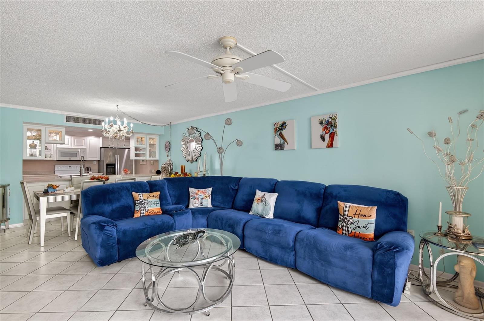 Image 20 of 47 For 440 Gulfview Boulevard 1501