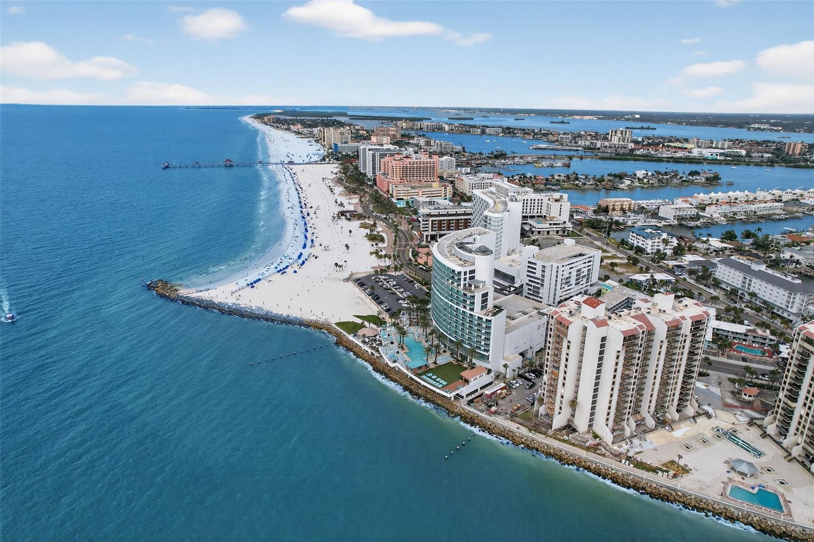 Image 38 of 47 For 440 Gulfview Boulevard 1501