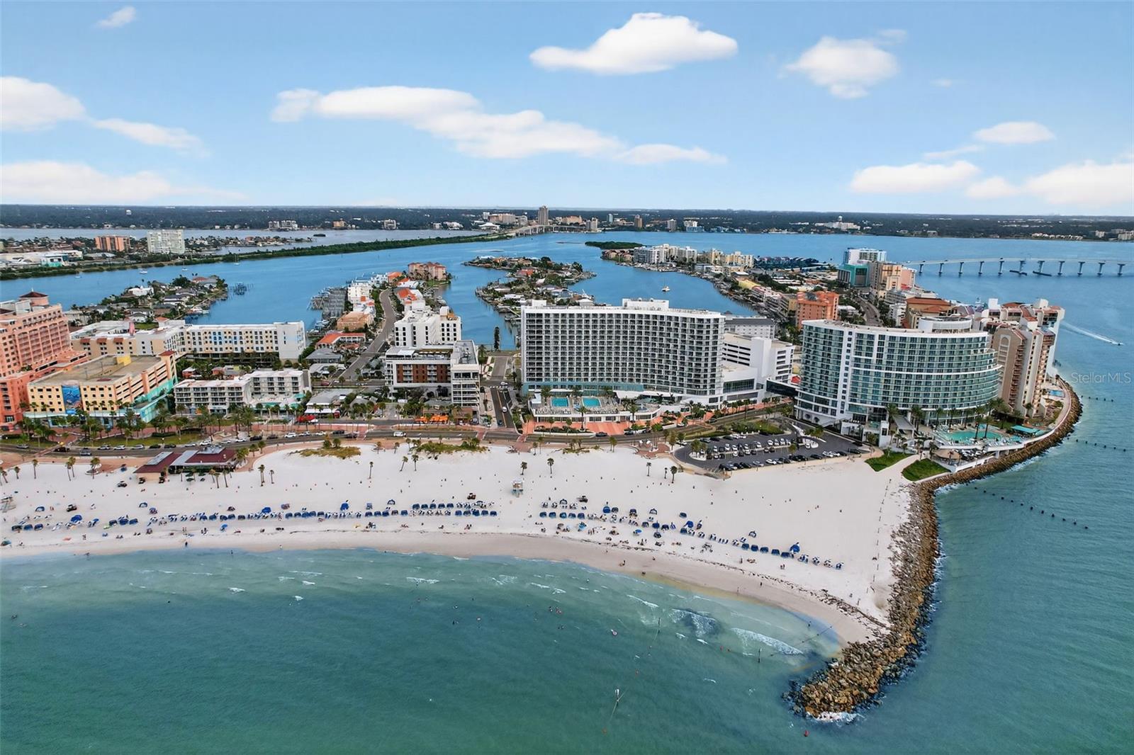 Image 41 of 47 For 440 Gulfview Boulevard 1501