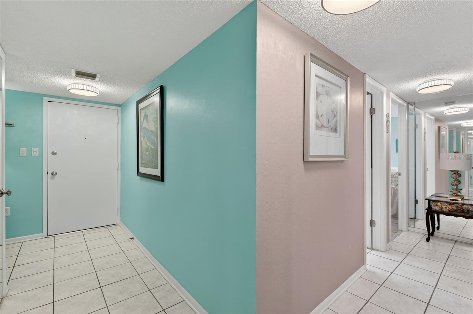Image 6 of 47 For 440 Gulfview Boulevard 1501