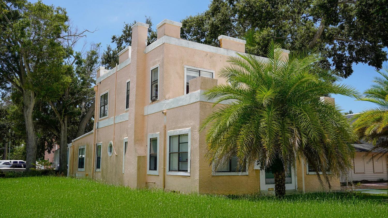 Image 8 of 24 For 5400 Central Avenue