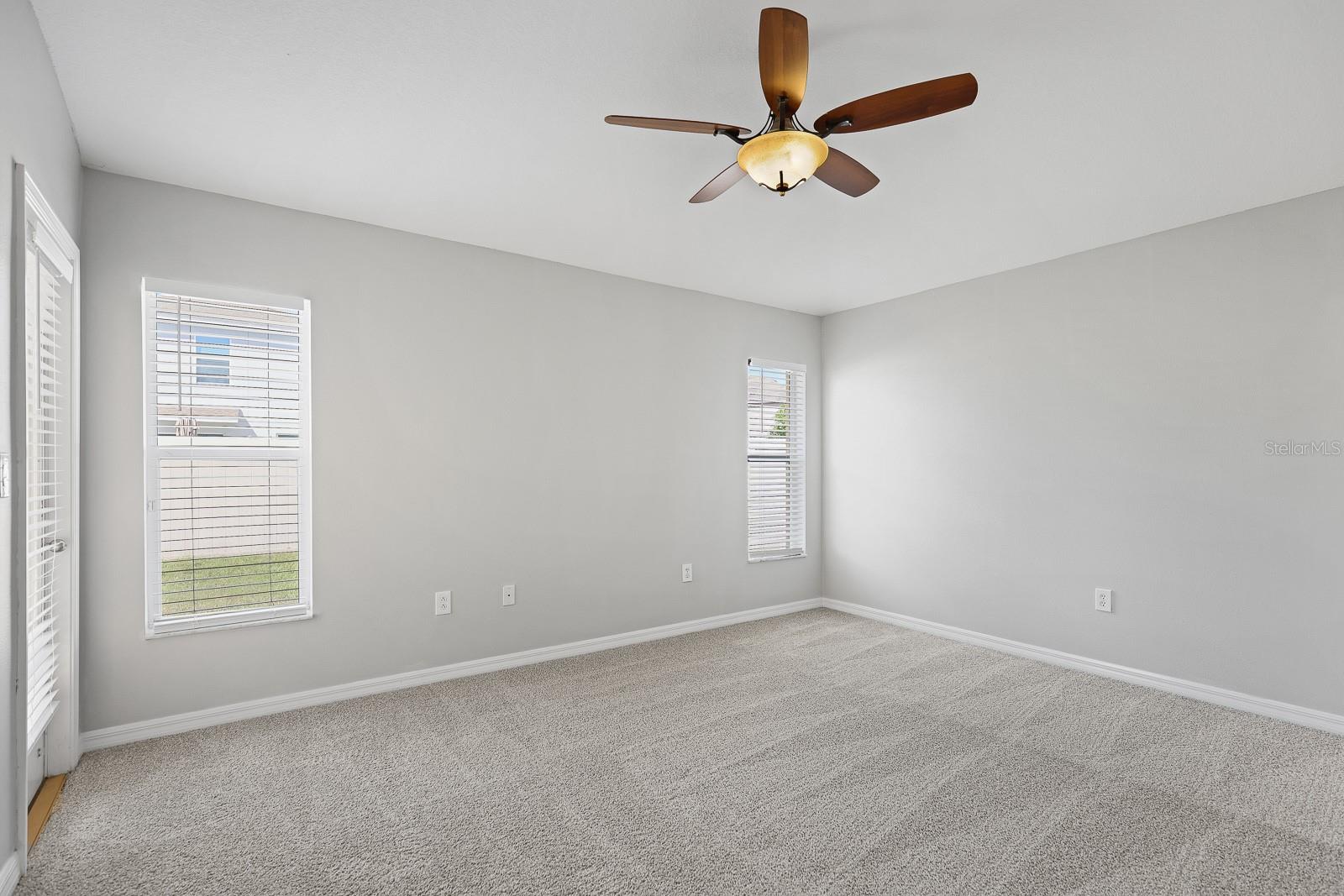 Image 13 of 28 For 7538 Maroon Peak Drive