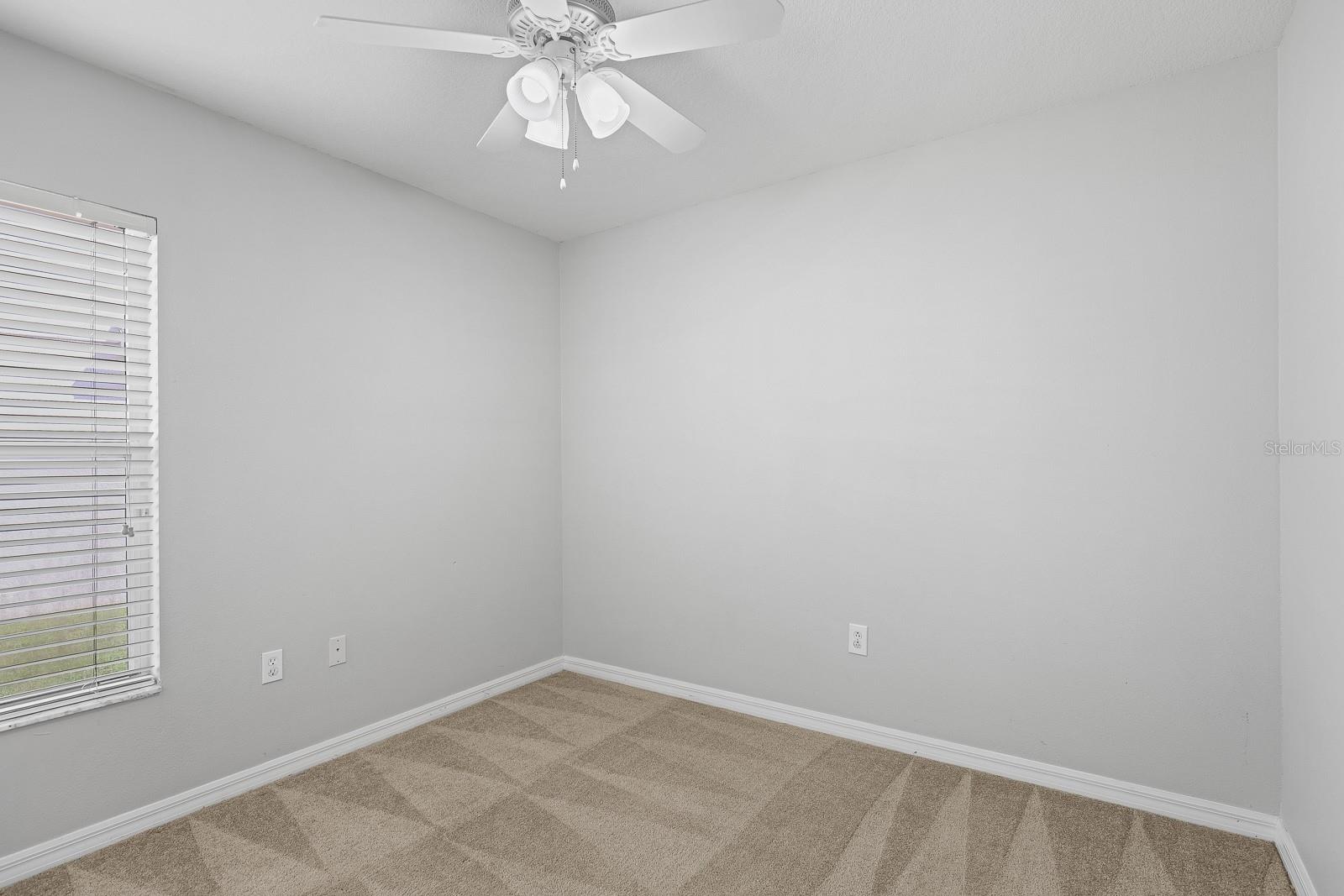 Image 16 of 28 For 7538 Maroon Peak Drive