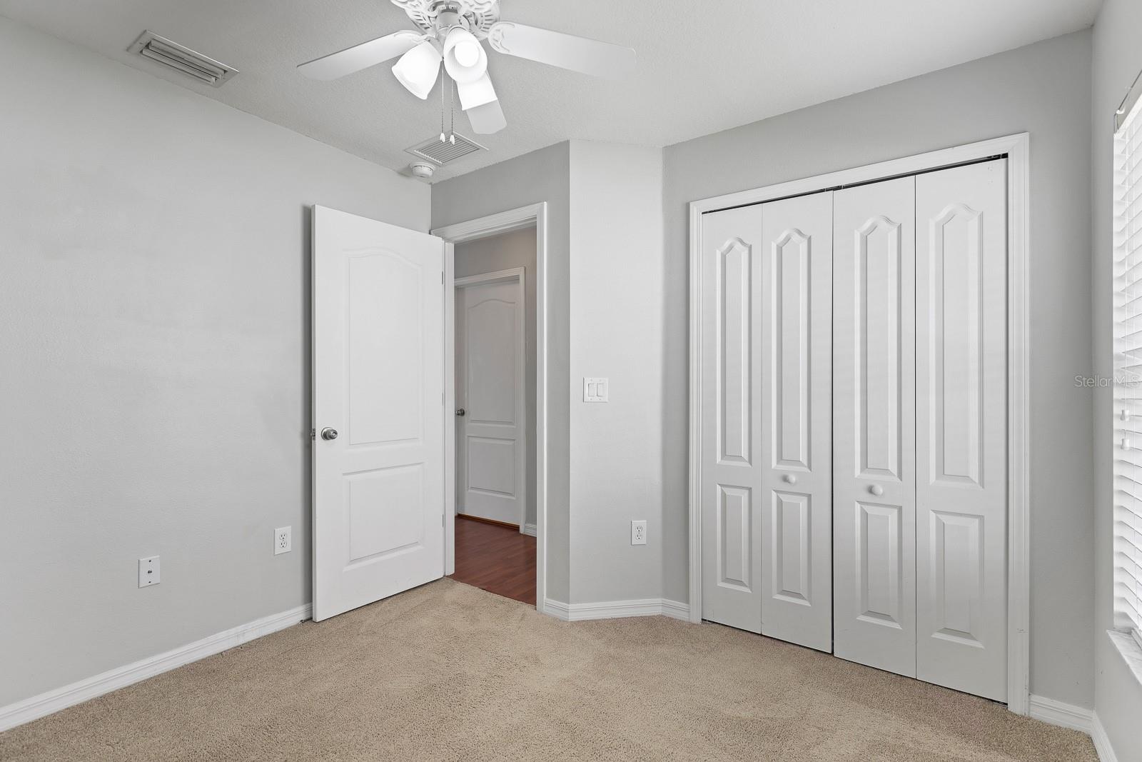 Image 17 of 28 For 7538 Maroon Peak Drive