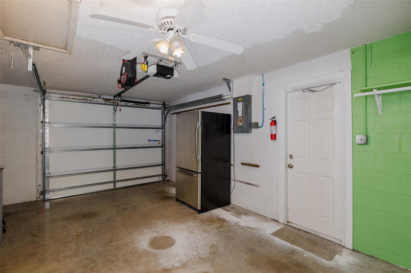 Image 19 of 32 For 7739 Salt Lane