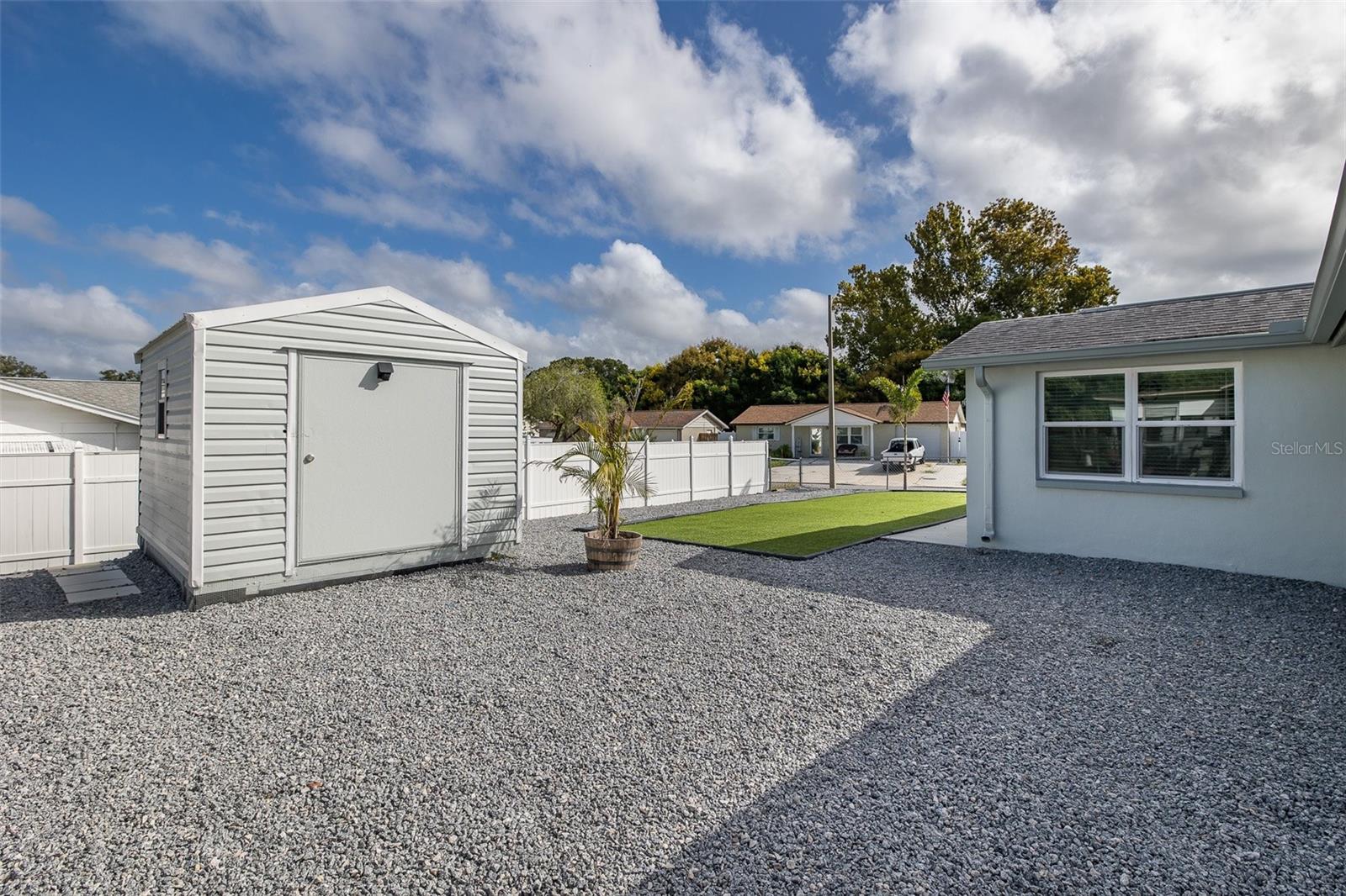 Image 25 of 32 For 7739 Salt Lane