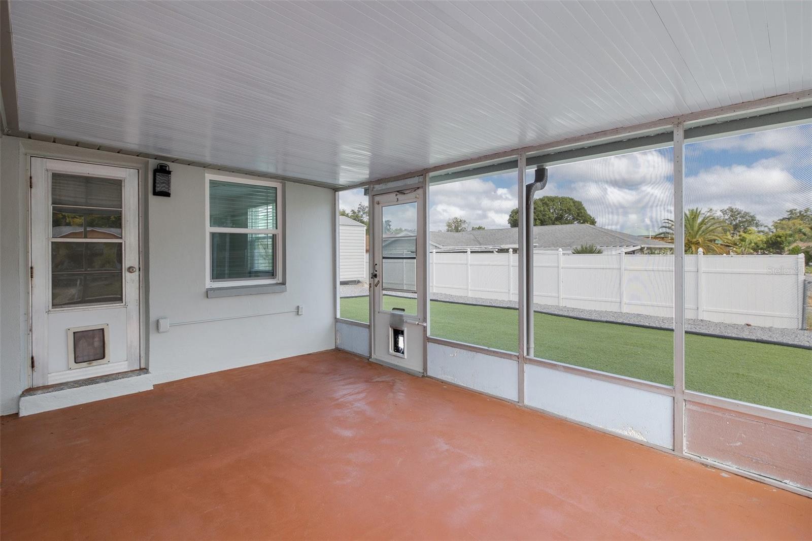 Image 26 of 32 For 7739 Salt Lane