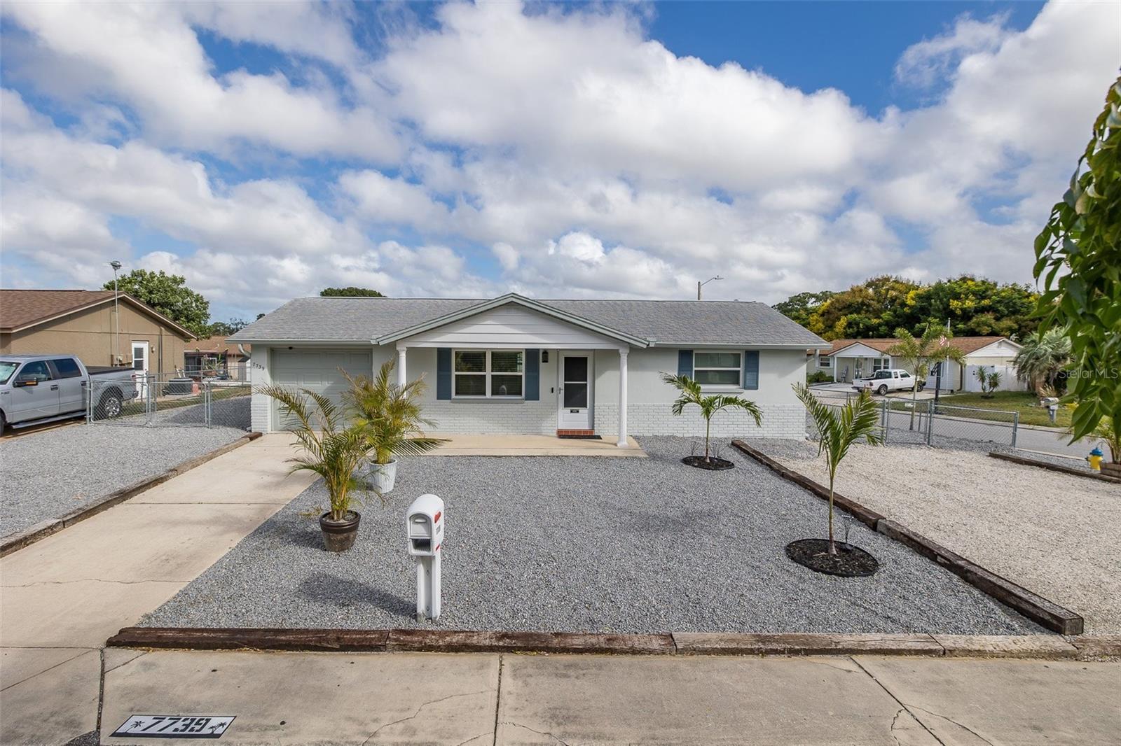 Image 3 of 32 For 7739 Salt Lane