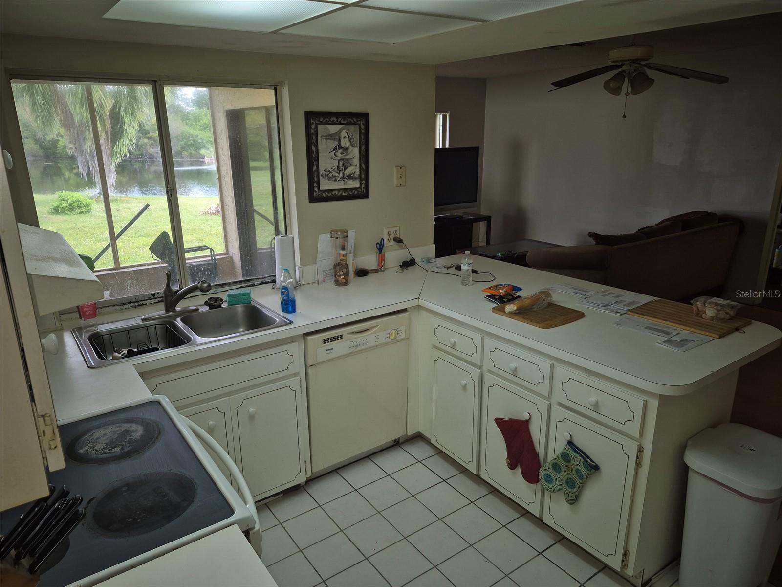 Image 10 of 21 For 13710 Whitby Road