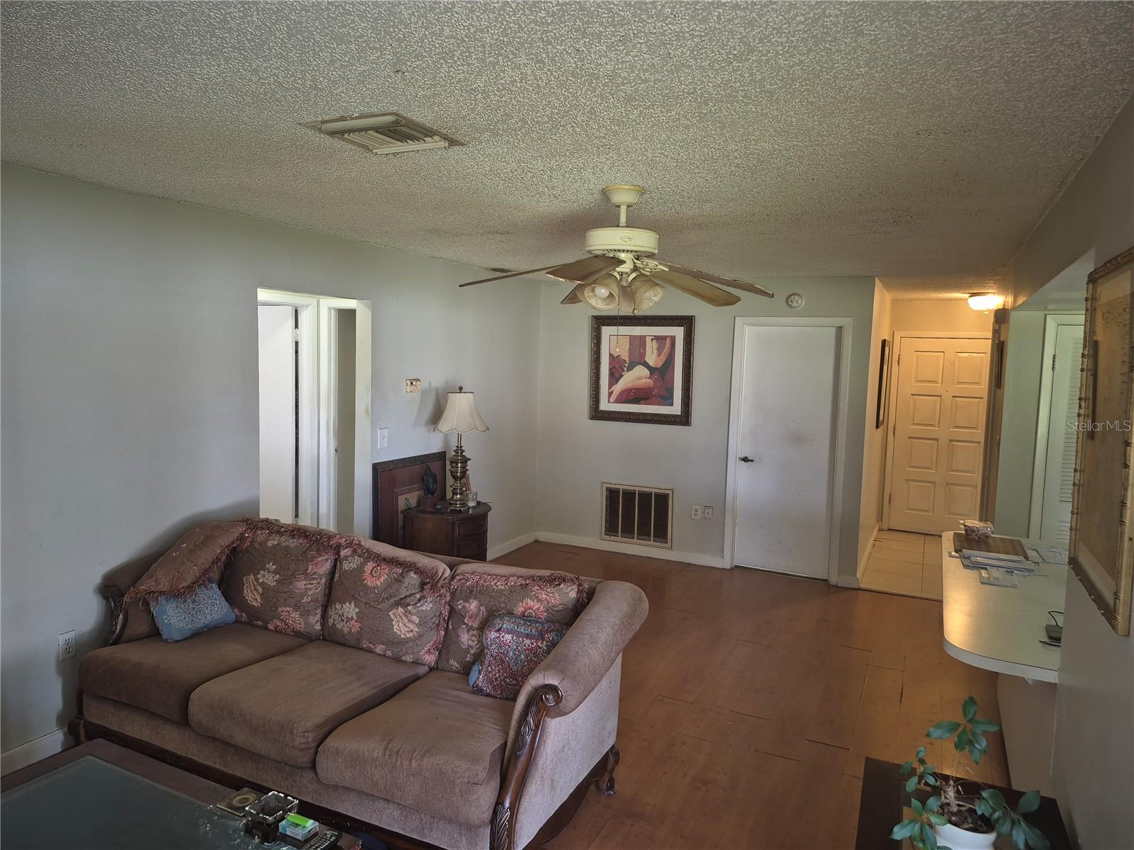 Image 13 of 21 For 13710 Whitby Road