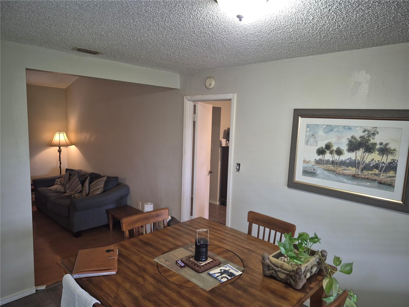 Image 5 of 21 For 13710 Whitby Road