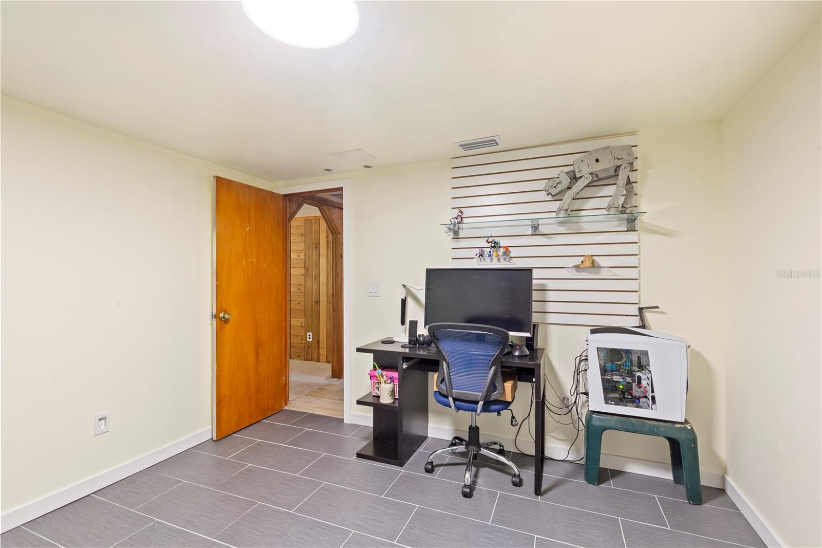 Image 21 of 41 For 2315 148th Avenue